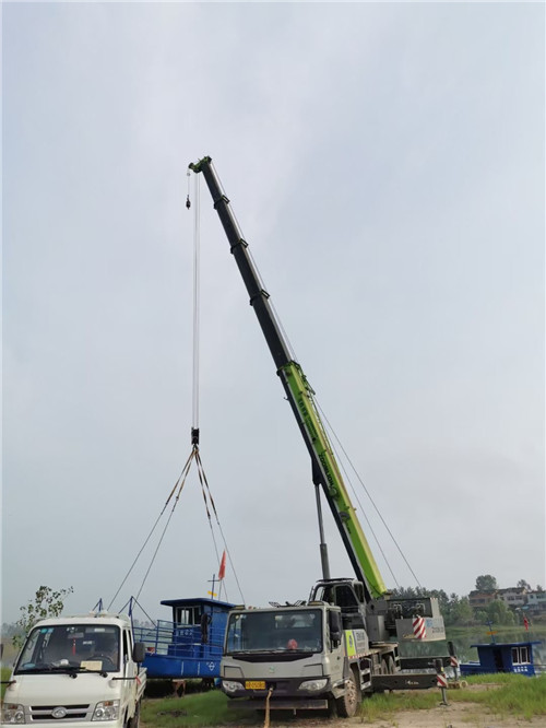 江阴市桥梁建设吊装案例